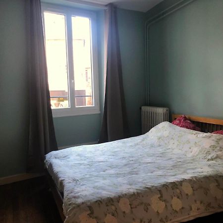 Charming One Bedroom Apartment In Brive Center エクステリア 写真