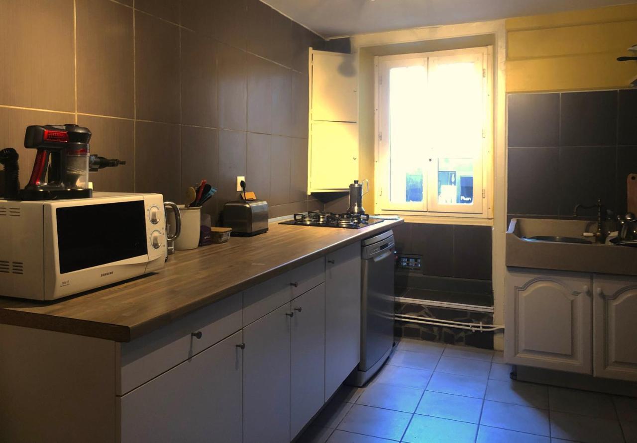 Charming One Bedroom Apartment In Brive Center エクステリア 写真